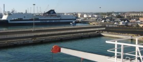Civitavecchia Fähren im Hafen